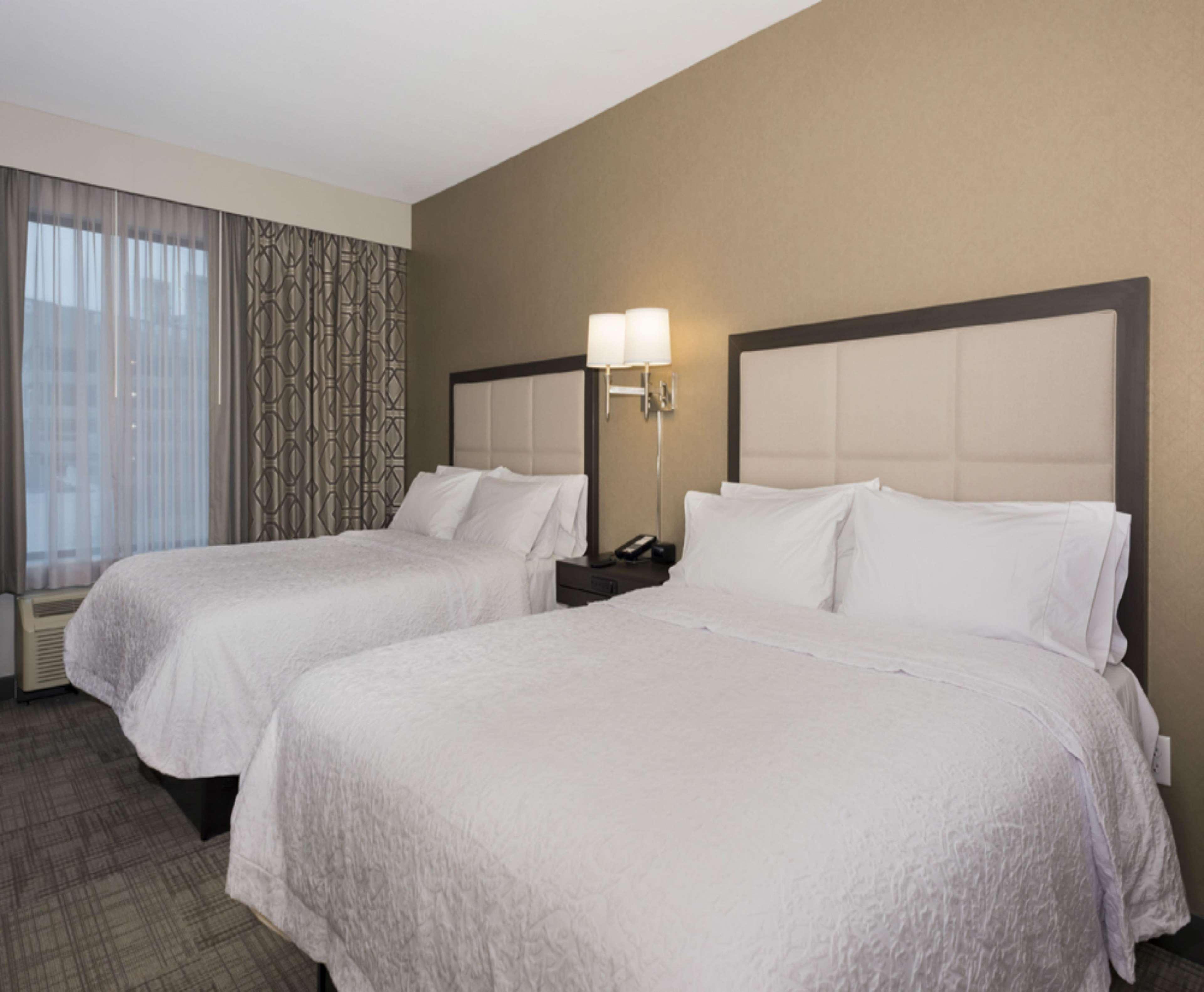 Hampton Inn And Suites Minneapolis University Area, Mn Eksteriør billede