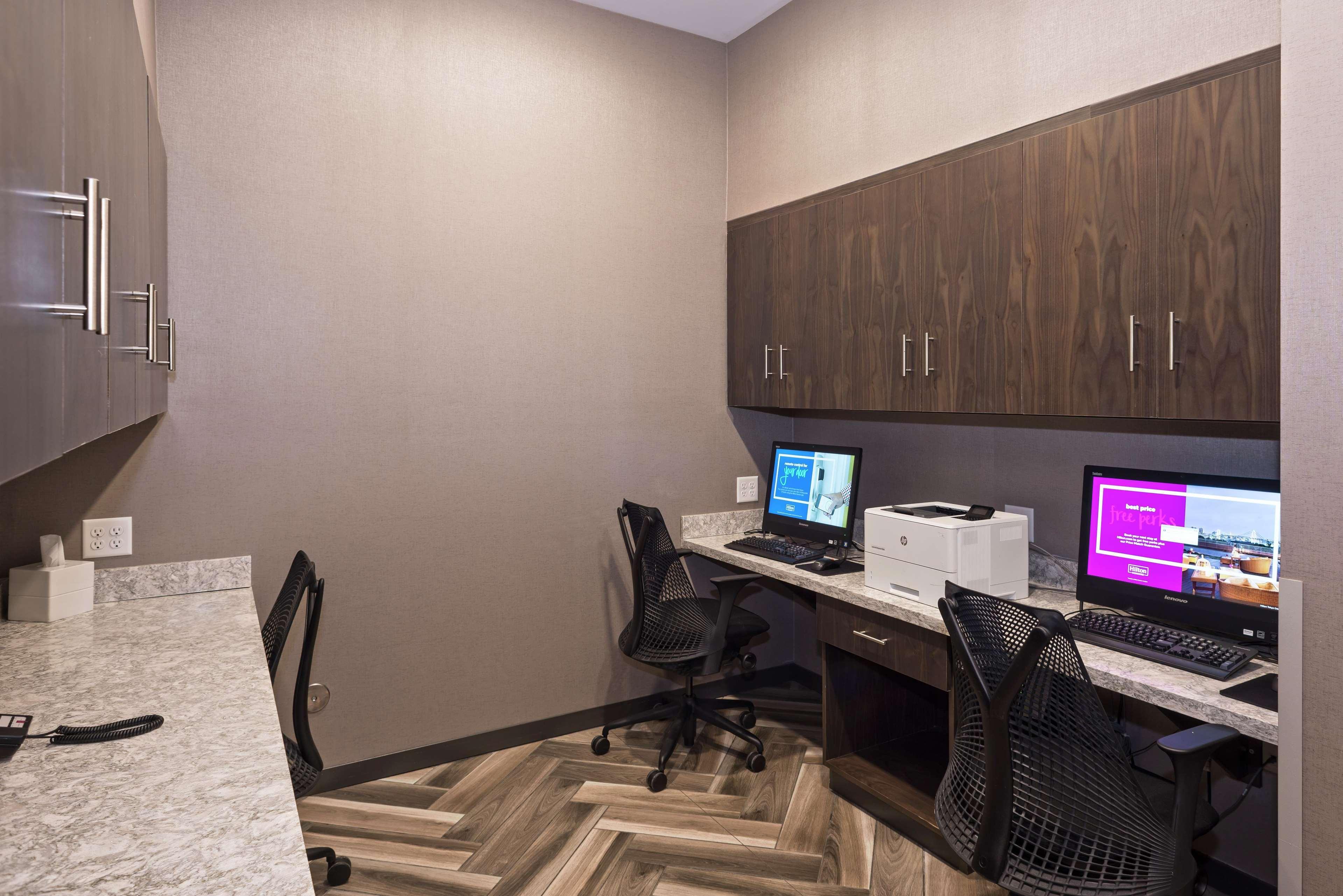 Hampton Inn And Suites Minneapolis University Area, Mn Eksteriør billede